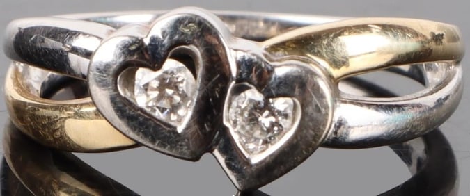 14K YELLOW AND WHITE GOLD LADIES RING W/ DIAMONDS