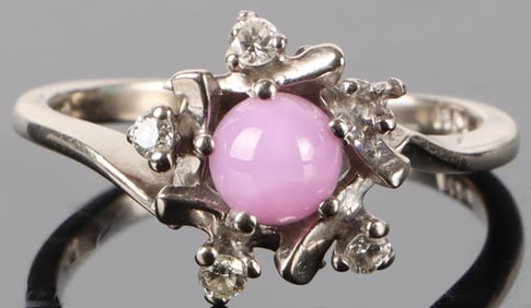 14K WHITE GOLD LADIES RING W/ DIAMONDS & JADE