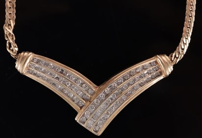 10K YELLOW GOLD LADIES NECKLACE W/ 66 DIAMONDS