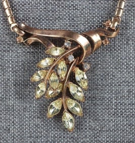 DESIGNER TRIFARI RHINESTONE LADIES NECKLACE