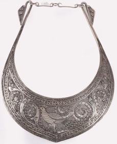 THAILAND SILVER PLATED ORNATE BIB NECKLACE