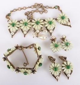 ANTIQUE FLORAL GREEN RHINESTONE MATCHING SET