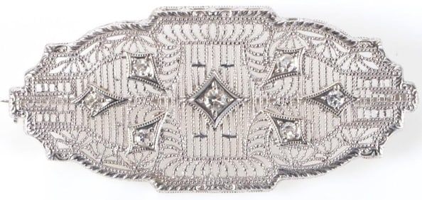 14K WHITE GOLD ART DECO FILIGREE SAPPHIRE PIN