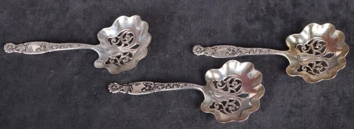 ANTIQUE 1913 ORNATE WHITING STERLING SPOONS