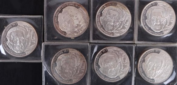 FINE SILVER 1 OZT J.M. DAVIS COLLECTOR ROUNDS -(7)