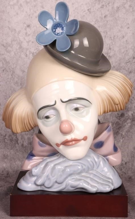 LLADRO #5130 RETIRED PENSIVE HEAD (1 of 2)