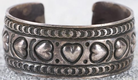 SUNSHINE REEVES STERLING SOUTHWEST CUFF
