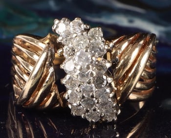 0.84CTW DIAMOND 14K YELLOW GOLD CLUSTER RING