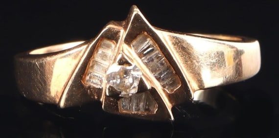 DIAMONDS 10K YELLOW GOLD LADIES RING ABSTRACT