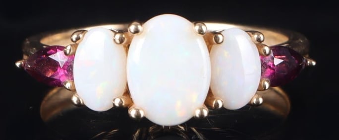 10K YELLOW GOLD LADIES RING W/ OPAL & AMETHYST