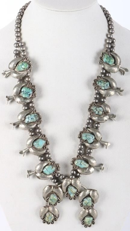 SOUTHWEST TURQUOISE SQUASH BLOSSOM NECKLACE (1 of 3)