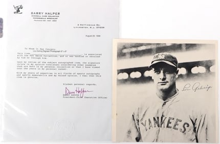 LOU GEHRIG SIGNED PHOTOGRAPH W/ COA BASEBALL