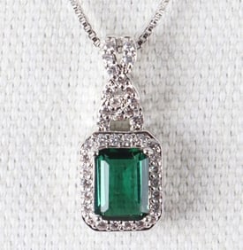 1.75CT EMERALD & QUARTZ STERLING PENDANT NECKLACE