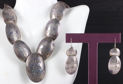 A.M. STERLING SIGNED SOUTHWEST PUFF JEWELRY