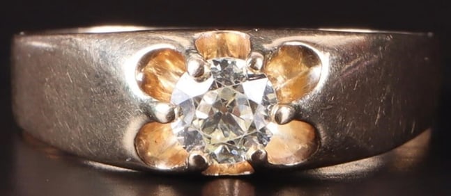 ANTIQUE OLD MINE CUT 14K YELLOW GOLD DIAMOND RING