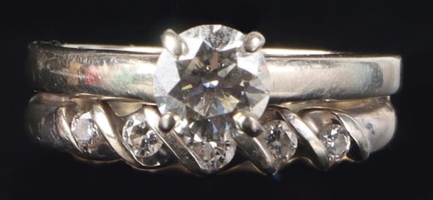 14K WHITE GOLD NATURAL DIAMOND LADIES RING