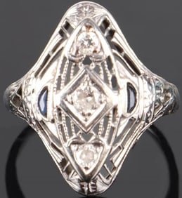 14K WHITE GOLD LADIES RING W/ DIAMONDS AND TOPAZ