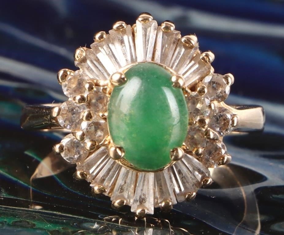 18K YELLOW GOLD LADIES RING W/ POLISHED EMERALD (1 of 4)