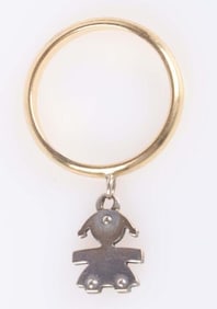 18K YELLOW GOLD 'LE BEBE' LADIES RING W/ CHARM