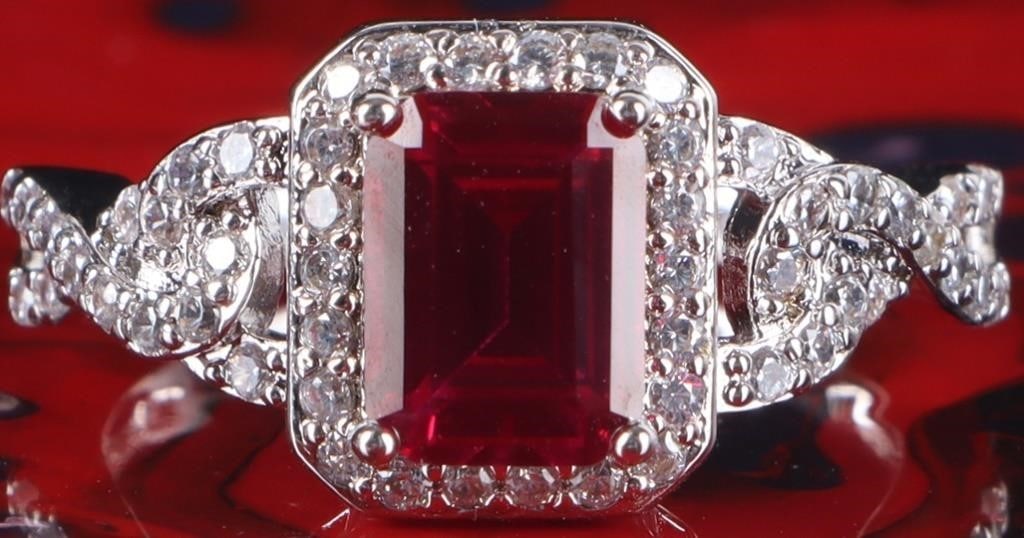 1.75CT RUBY & QUARTZ STERLING SILVER LADIES RING (1 of 4)
