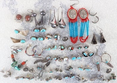 SOUTHWEST STYLE STERLING SILVER STUD EARRINGS (40)