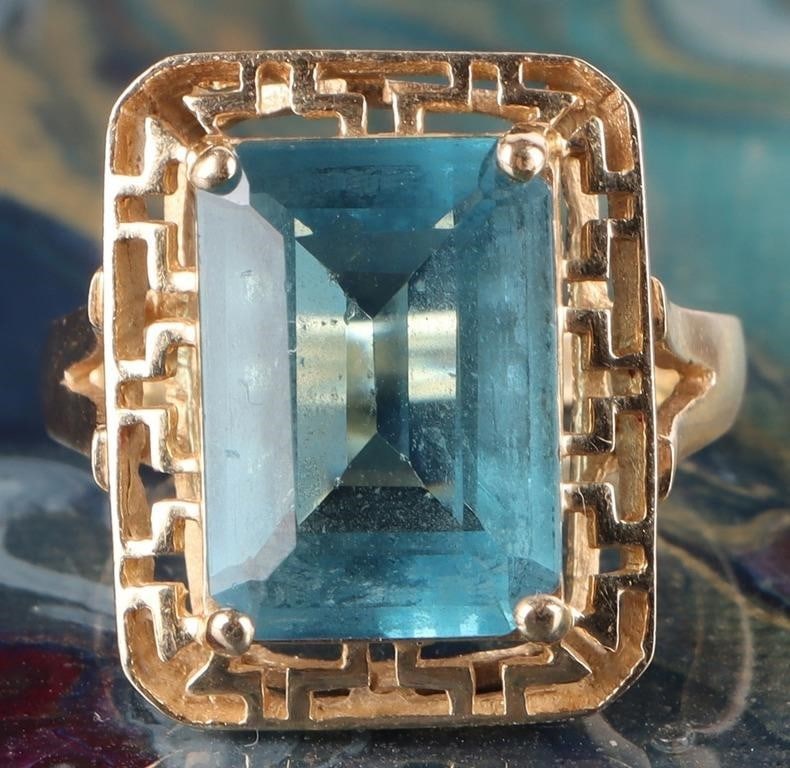 14K YELLOW GOLD BLUE GEM GREEK KEY LADIES RING (1 of 4)
