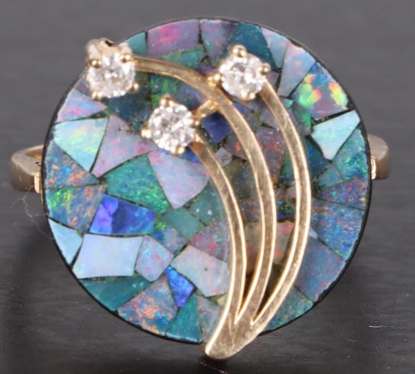 14K YELLOW GOLD LADIES RING W/ OPAL & DIAMONDS (1 of 4)