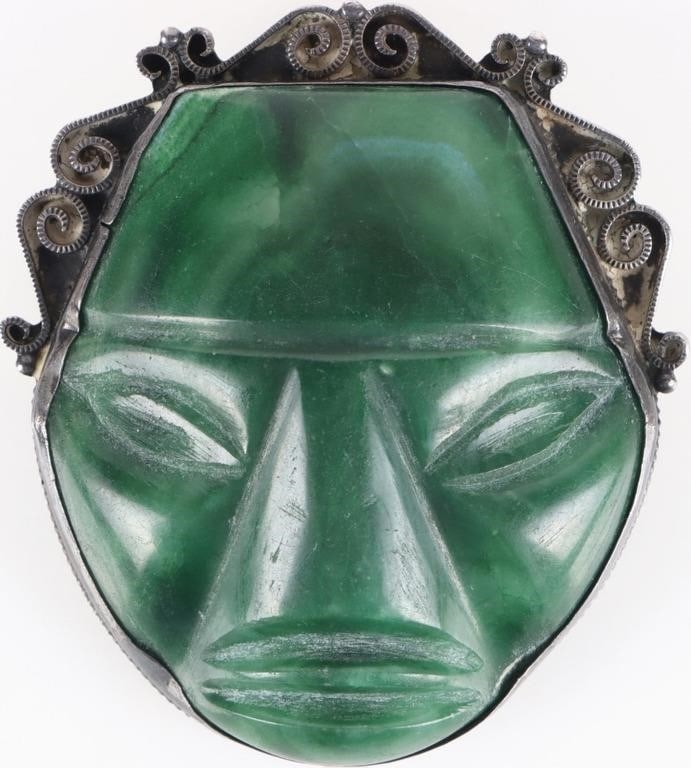 AFRICAN EMERALD CARVED FACE MASK BROOCH (1 of 3)