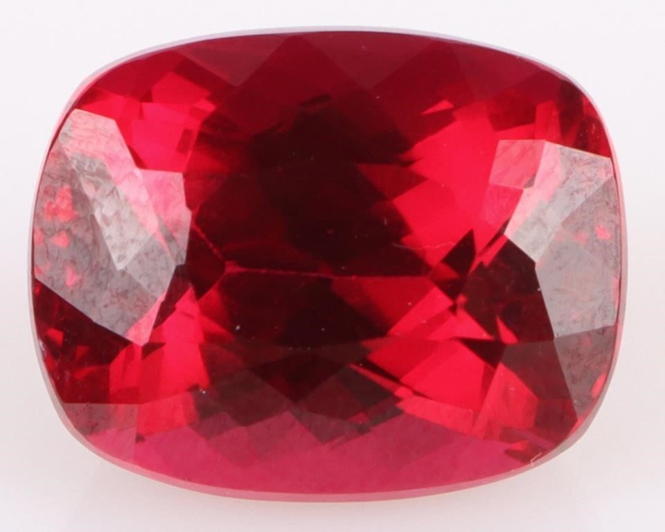 15.40CT CUSHION-CUT RED RUBY LOOSE GEMSTONE (1 of 2)