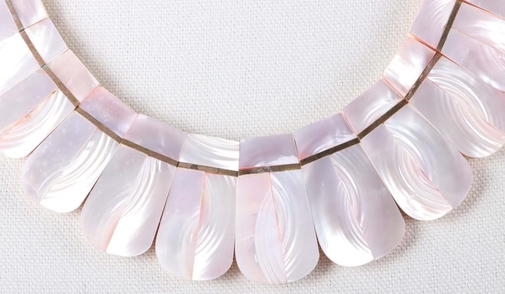 VINTAGE PINK MOTHER OF PEARL BEADED NECKLACE (1 of 3)