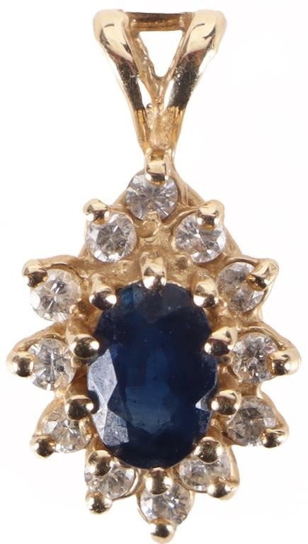 ~0.5CTW SAPPHIRE & DIAMOND LADIES HALO PENDANT (1 of 2)