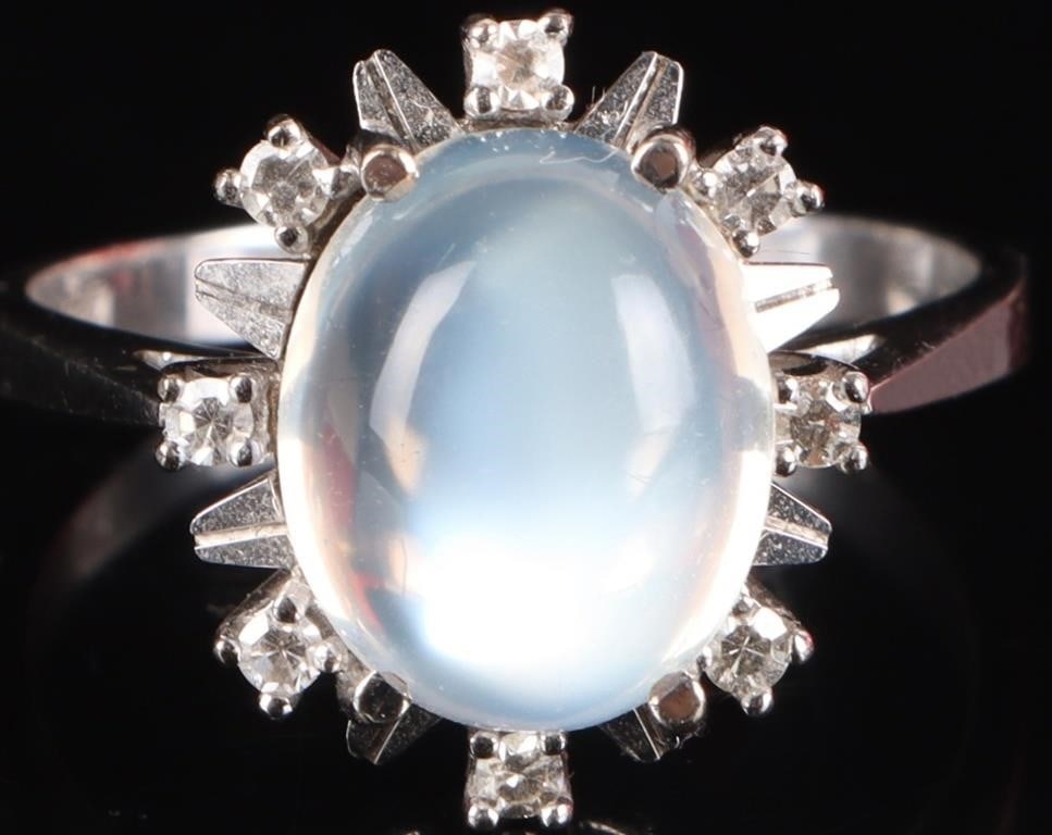 VINTAGE 14K WHITE GOLD MOONSTONE & DIAMOND RING (1 of 4)