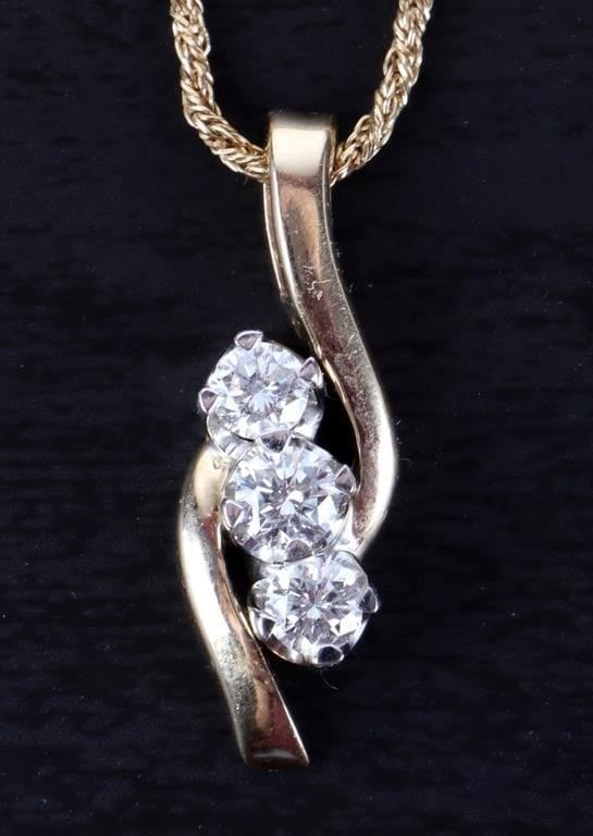 1.15CTW VVS NATURAL DIAMOND PENDANT NECKLACE (1 of 4)