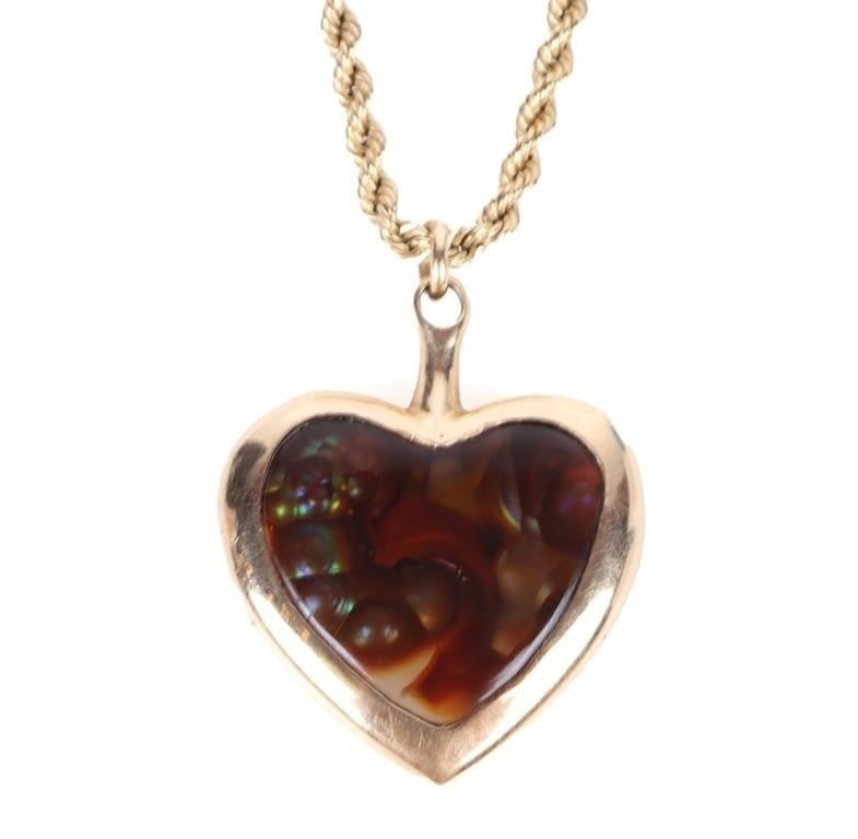 FIRE AGATE 14K YELLOW GOLD HEART PENDANT NECKLACE: Fire Agate 14K Yellow Gold Heart Pendant NecklaceStone Type: Fire AgateWeight: 11.1 gramsSize: 18" lengthCondition: Very fine. See images.