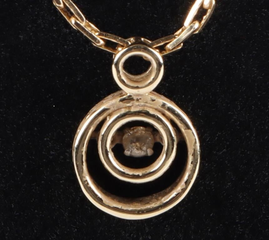 14K YELLOW GOLD LADIES NECKLACE W SAPPHIRE PENDANT (1 of 3)