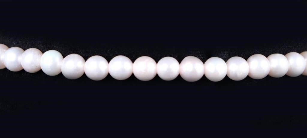 14K YELLOW GOLD WHITE PEARL LADIES BRACELET (1 of 3)