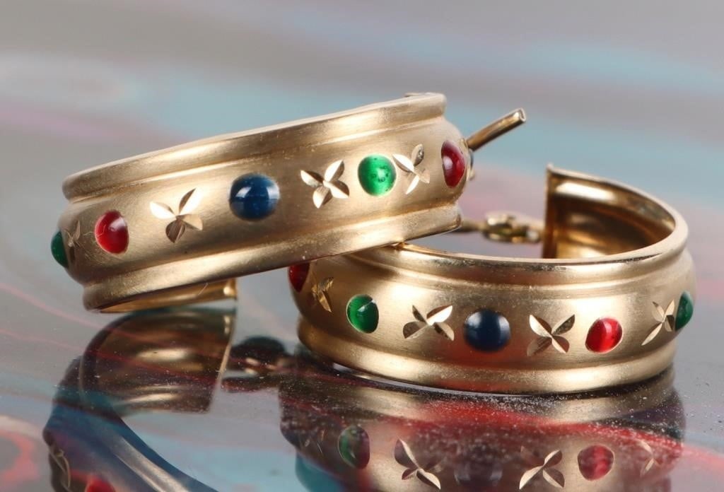 14K YELLOW GOLD LADIES EARRINGS W/ COLORED STONES: Pair of 14K ladies earrings with colored stones along the face.Size: 0.75"Condition: See pictures.