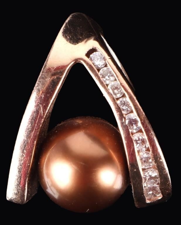 LE VIAN CHOCOLATE PEARL & DIAMOND 14K PENDANT: Le Vian chocolate pearl and diamond pendant in 14K rose gold. This beautiful chocolate pearl is set in a wishbone design and accented with nine brilliant cut diamonds on one side.Stone Type: PearlWeig
