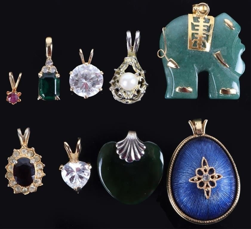 LOT OF LADIES PENDANTS GARNET ROSE TOPAZ GARNET--9 (1 of 3)