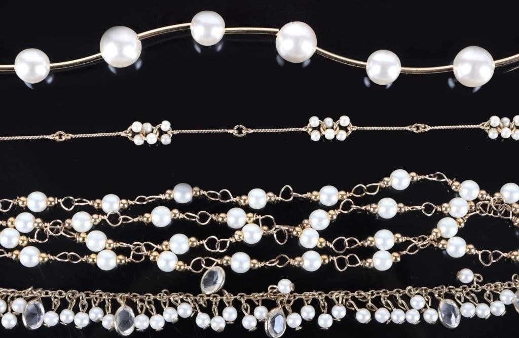 LADIES GOLD-TONED FAUX-PEARL NECKLACES (4) (1 of 5)