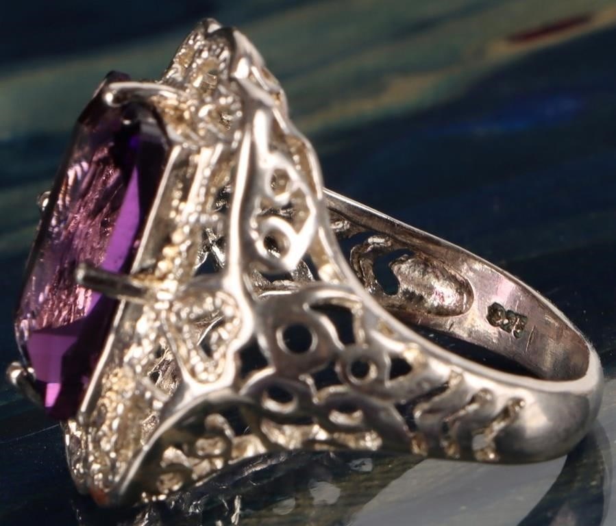 VINTAGE ART DECO 3CT EMERALD CUT AMETHYST RING - 4