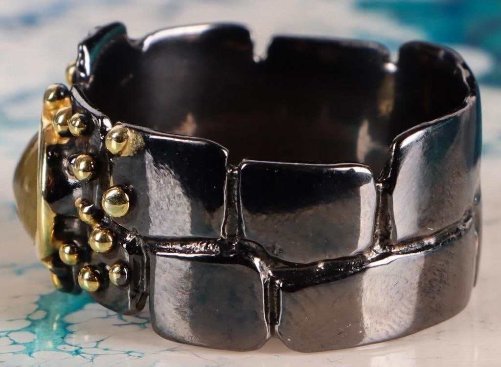 STERLING SILVER GREEN GEM BRICK STYLE LADIES RING - 2