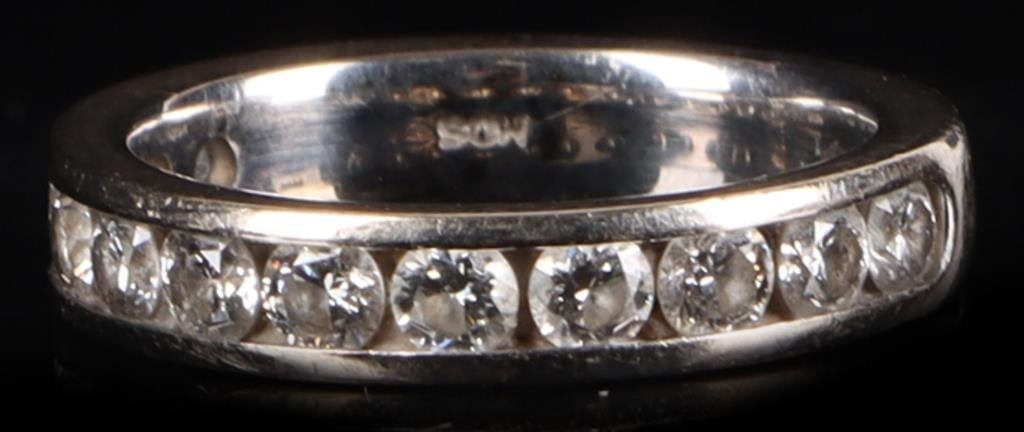 1.2CTW DIAMONDS 14K WHITE GOLD LADIES RING (1 of 4)