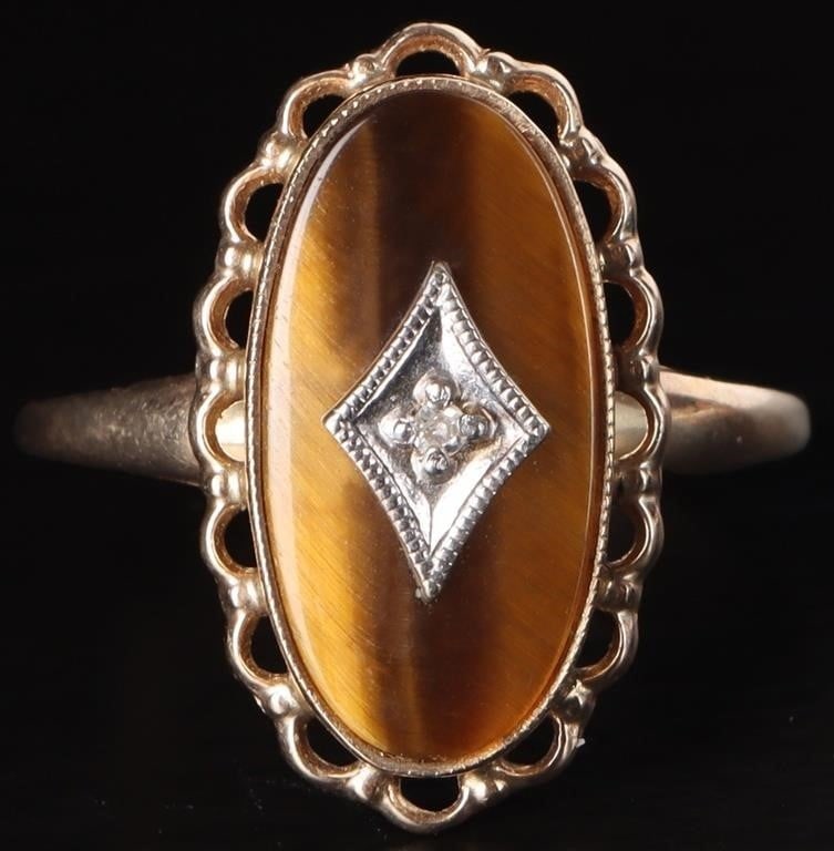 10K YELLOW GOLD LADIES RING W/ TIGER EYE & DIAMOND (1 of 4)
