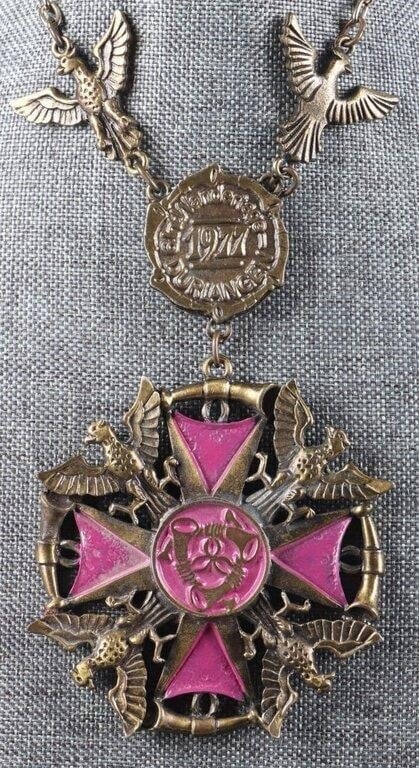 1977 6.INT WANDERTAGE DURLANGEN MEDAL NECKLACE: 1977 German 6.Int Wandertage Durlangen Hiking medal necklace.Weight: 85.06 GramsSize: 14.00"Condition: Little to no wear, see images for details.