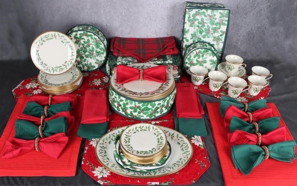 LENOX DIMENSION HOLIDAY TABLE SETTING W/ CLOTHS 39: Lenox Dimension Collection Holiday table setting, to include six tea dishes, six tea cups, eight small plates, eight medium plates, ten large plates, and one serving tray (thirty-nine pieces total).