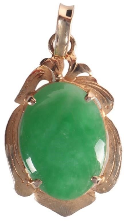 10K YELLOW GOLD LADIES PENDANT W/ LARGE JADE (1 of 2)