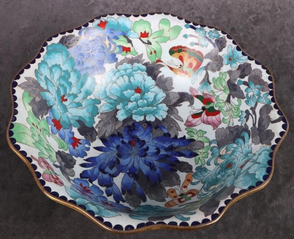 BEAUTIFUL 10' ANTIQUE CHINESE CLOISONNE BOWL (1 of 3)