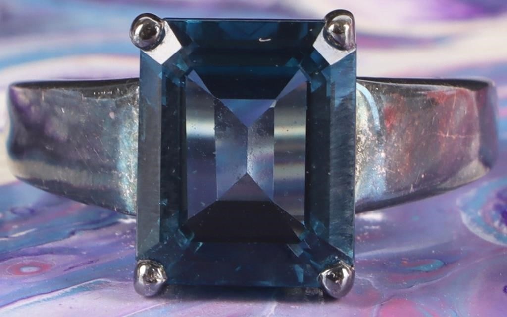 3.5CT SAPPHIRE STERLING SILVER MENS RING (1 of 4)