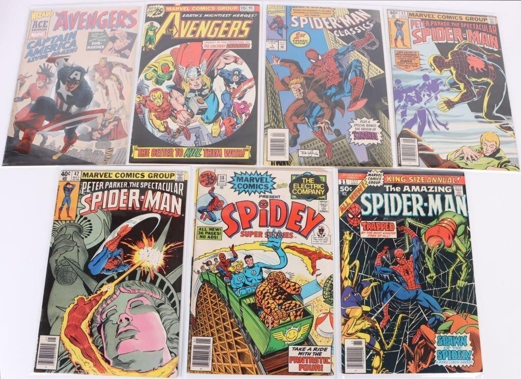 MARVEL AVENGERS & SPIDERMAN COMIC COLLECTION - (7) (1 of 8)